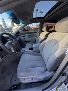 2007 Toyota Camry LE V6   - Photo 6 - Riverside, CA 92505