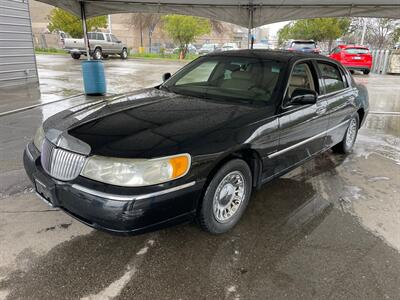 2001 Lincoln Town Car Cartier   - Photo 1 - Riverside, CA 92505