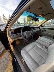 2001 Lincoln Town Car Cartier   - Photo 19 - Riverside, CA 92505