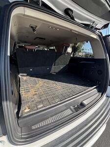 2016 Cadillac Escalade ESV Premium Collection   - Photo 10 - Riverside, CA 92505