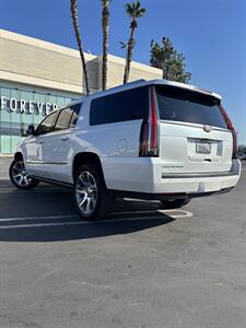 2016 Cadillac Escalade ESV Premium Collection   - Photo 1 - Riverside, CA 92505