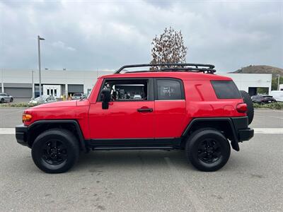 2012 Toyota FJ Cruiser 4X4 - Photo 9 - Riverside, CA 92505