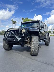 2015 Jeep Wrangler Unlimited Rubicon 4x4   - Photo 3 - Riverside, CA 92505