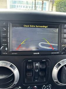 2015 Jeep Wrangler Unlimited Rubicon 4x4   - Photo 19 - Riverside, CA 92505