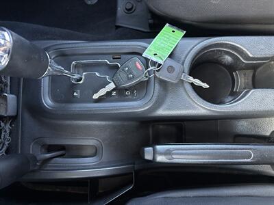 2015 Jeep Wrangler Unlimited Rubicon 4x4   - Photo 18 - Riverside, CA 92505