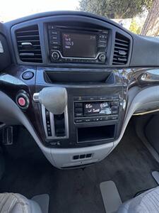 2015 Nissan Quest 3.5 SV   - Photo 10 - Riverside, CA 92505