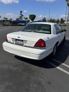 2005 Ford Crown Victoria LX   - Photo 3 - Riverside, CA 92505