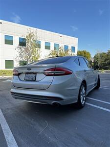 2017 Ford Fusion Hybrid SE   - Photo 3 - Riverside, CA 92505