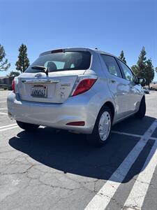 2012 Toyota Yaris 5-Door LE   - Photo 4 - Riverside, CA 92505