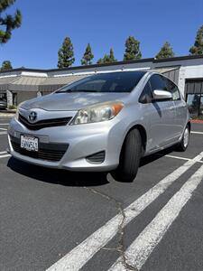 2012 Toyota Yaris 5-Door LE   - Photo 2 - Riverside, CA 92505