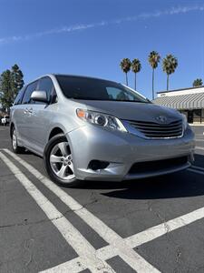 2016 Toyota Sienna LE 8-Passenger   - Photo 1 - Riverside, CA 92505