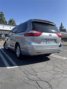 2016 Toyota Sienna LE 8-Passenger   - Photo 3 - Riverside, CA 92505