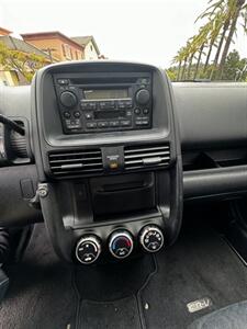 2006 Honda CR-V LX   - Photo 10 - Riverside, CA 92505