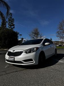 2016 Kia Forte LX   - Photo 2 - Riverside, CA 92505