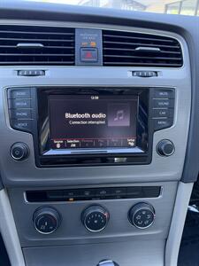 2015 Volkswagen Golf TSI S - Photo 11 - Riverside, CA 92505