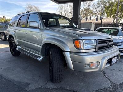 2000 Toyota 4Runner SR5   - Photo 3 - Riverside, CA 92505