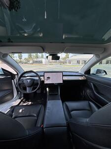 2020 Tesla Model 3 Long Range - Photo 10 - Riverside, CA 92505
