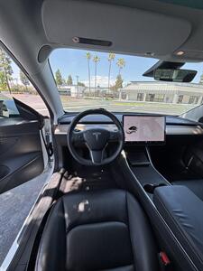 2020 Tesla Model 3 Long Range - Photo 9 - Riverside, CA 92505