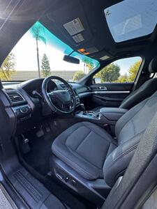 2017 Ford Explorer XLT   - Photo 5 - Riverside, CA 92505