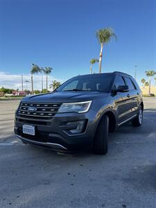 2017 Ford Explorer XLT   - Photo 2 - Riverside, CA 92505