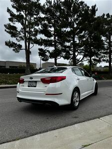 2015 Kia Optima LX   - Photo 3 - Anaheim, CA 92805