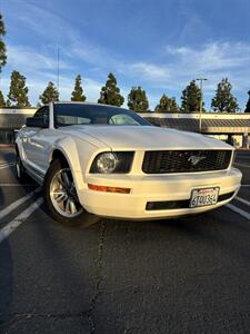 2005 Ford Mustang V6 Deluxe Convertible