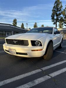 2005 Ford Mustang V6 Deluxe   - Photo 2 - Riverside, CA 92505