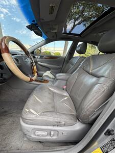2005 Lexus ES 330   - Photo 6 - Riverside, CA 92505