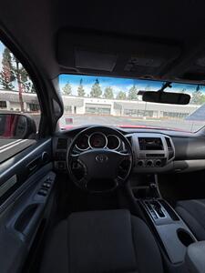 2006 Toyota Tacoma V6 4dr Double Cab 4x4 - Photo 10 - Riverside, CA 92505