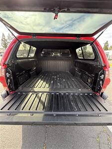 2006 Toyota Tacoma V6 4dr Double Cab 4x4 - Photo 5 - Riverside, CA 92505