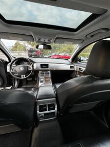 2013 Jaguar XF 2.0T   - Photo 8 - Anaheim, CA 92805