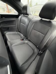 2012 Volkswagen Beetle 2.5L PZEV   - Photo 8 - Riverside, CA 92505