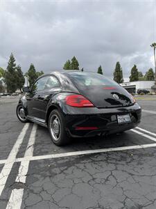 2012 Volkswagen Beetle 2.5L PZEV   - Photo 5 - Riverside, CA 92505