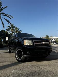 2007 Chevrolet Suburban LT 2500   - Photo 1 - Anaheim, CA 92805