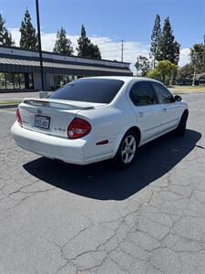 2001 Nissan Maxima GLE - Photo 5 - Riverside, CA 92505