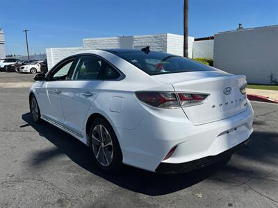 2019 Hyundai SONATA Hybrid Limited   - Photo 7 - Riverside, CA 92505