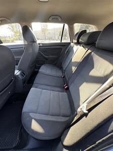 2012 Volkswagen Jetta SportWagen S PZEV   - Photo 7 - Riverside, CA 92505