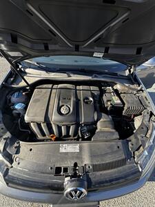 2012 Volkswagen Jetta SportWagen S PZEV   - Photo 12 - Riverside, CA 92505
