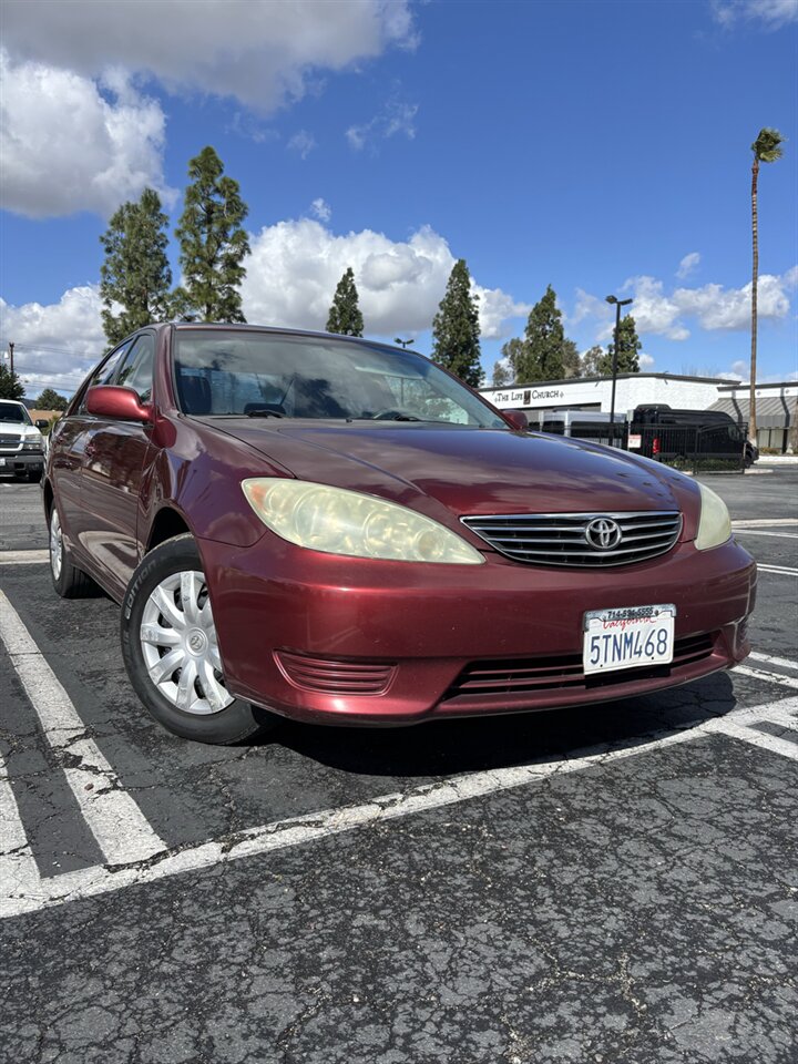 2006 Toyota Camry LE   - Photo 1 - Riverside, CA 92505