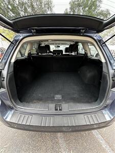 2013 Subaru Outback 2.5i Limited   - Photo 8 - Riverside, CA 92505