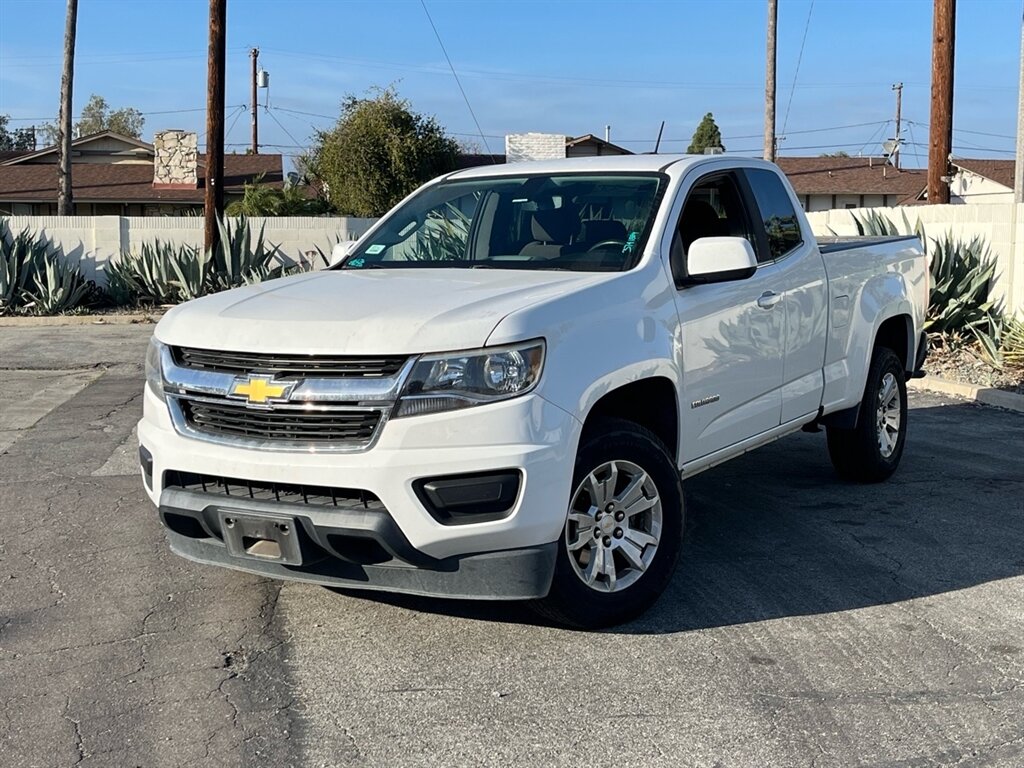 2018 Chevrolet Colorado LT   - Photo 1 - Riverside, CA 92505