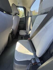 2018 Chevrolet Colorado LT   - Photo 9 - Riverside, CA 92505
