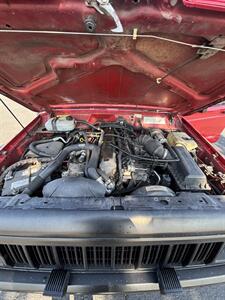 1989 Jeep Comanche Pioneer   - Photo 24 - Riverside, CA 92505