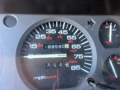 1989 Jeep Comanche Pioneer   - Photo 10 - Riverside, CA 92505