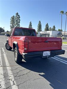 1989 Jeep Comanche Pioneer   - Photo 13 - Riverside, CA 92505