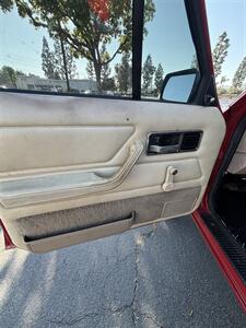 1989 Jeep Comanche Pioneer   - Photo 22 - Riverside, CA 92505