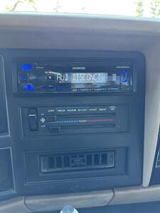 1989 Jeep Comanche Pioneer   - Photo 18 - Riverside, CA 92505
