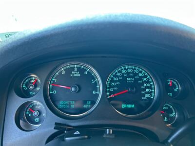 2009 Chevrolet Avalanche LT   - Photo 11 - Riverside, CA 92505
