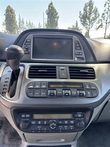 2006 Honda Odyssey EX-L w/DVD - Photo 13 - Riverside, CA 92505