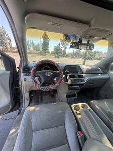 2006 Honda Odyssey EX-L w/DVD - Photo 11 - Riverside, CA 92505